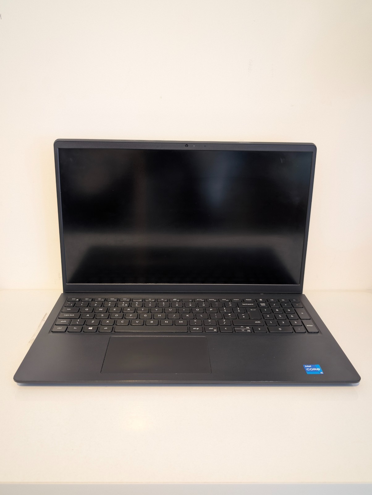 Dell Vostro 3510 i5-1135G7 2.40GHz 16GB RAM 512GB SSD 15.6" Laptop Grade B