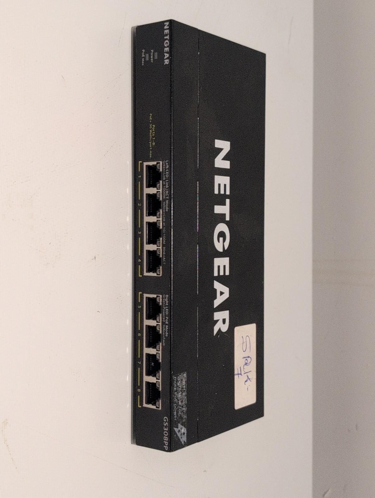 Netgear 8-Port Gigabit Ethernet Unmanaged PoE+ Switch GS308PP + Power Supply Inc