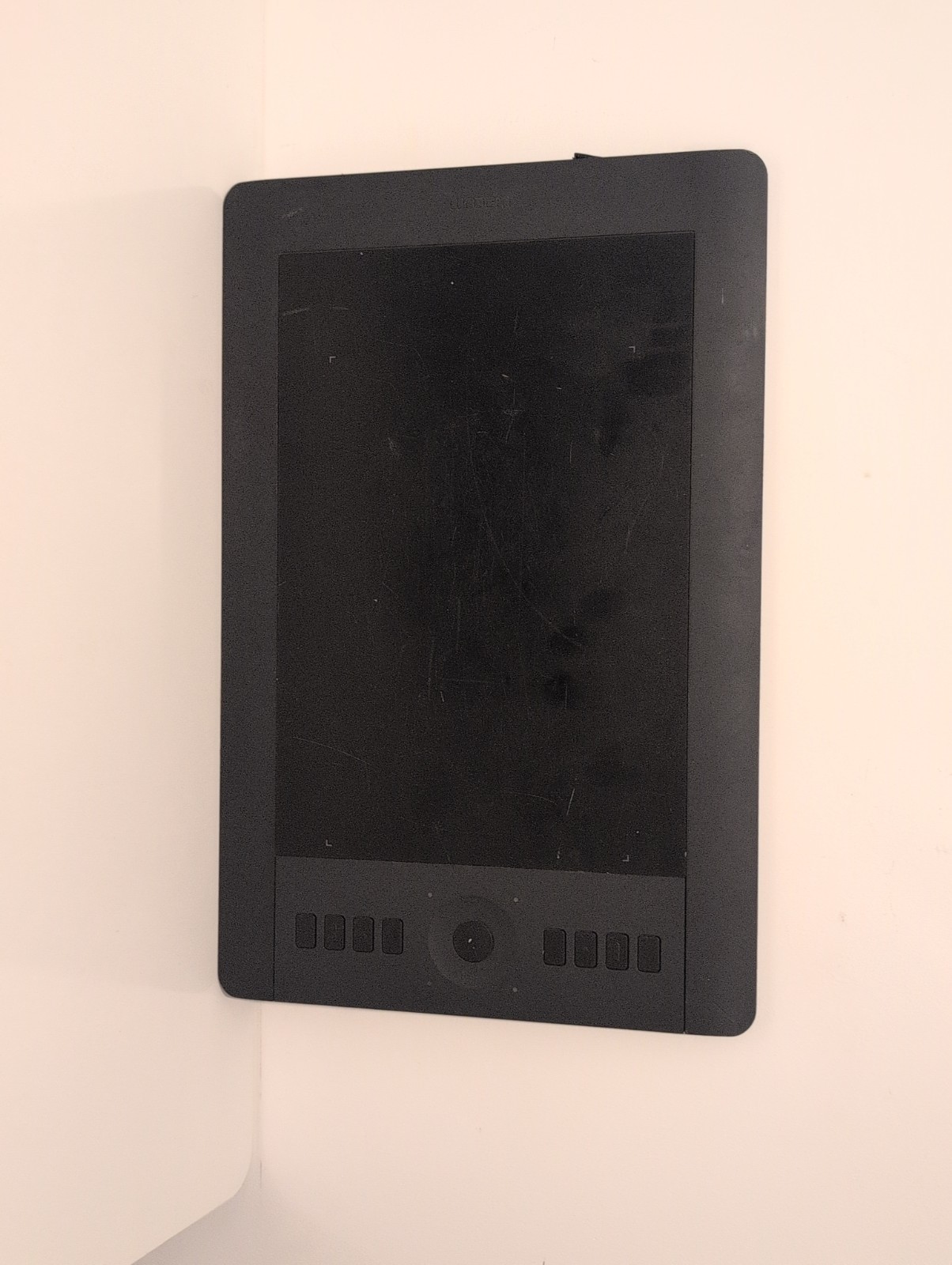 Wacom Intuos Pro Medium PTH-651 Graphics Tablet Photography Design No Accessorie
