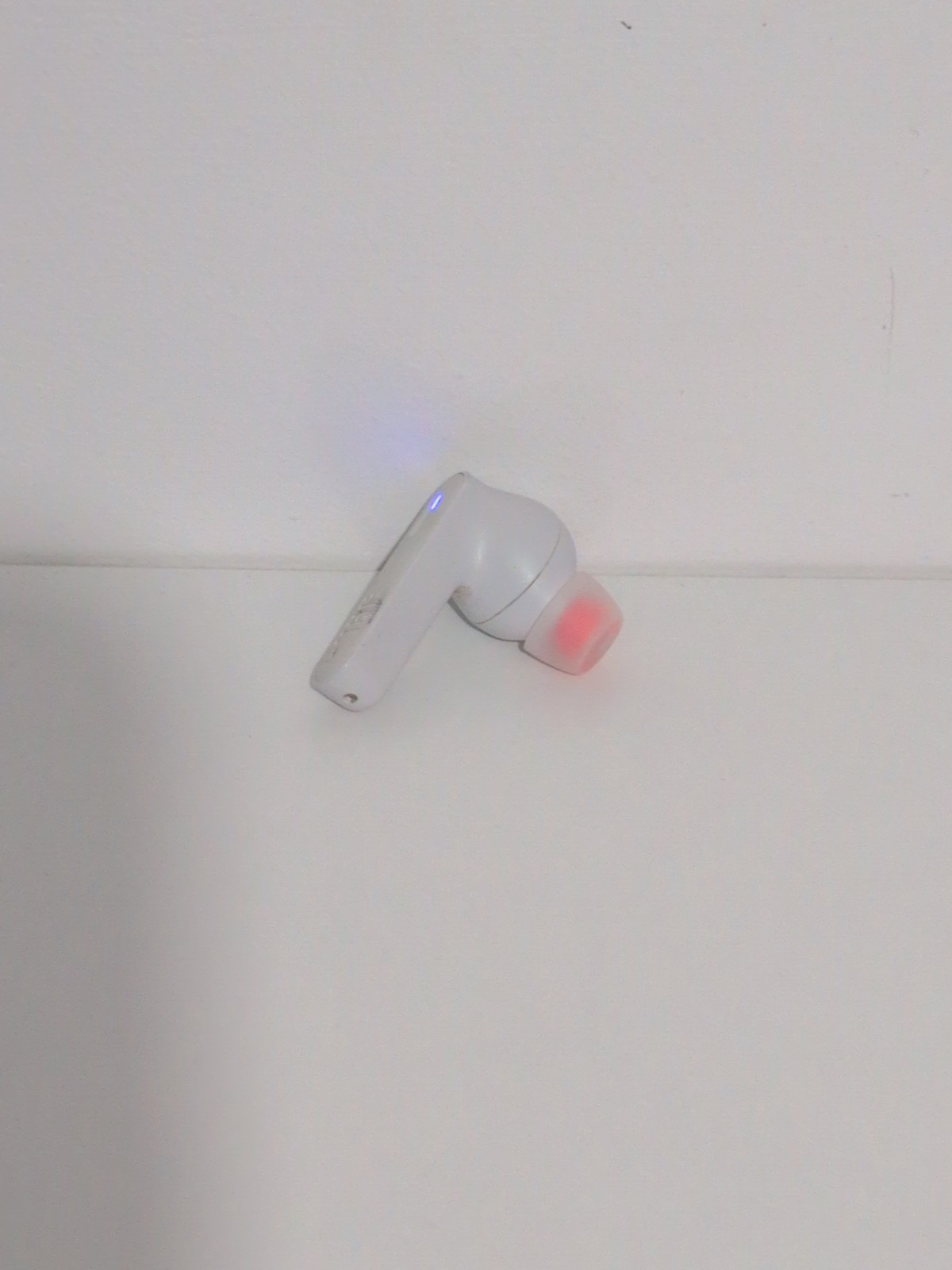 Right ear ONLY JBL Tune 230NC TWS in-ear headphones wireless Bluetooth earbuds