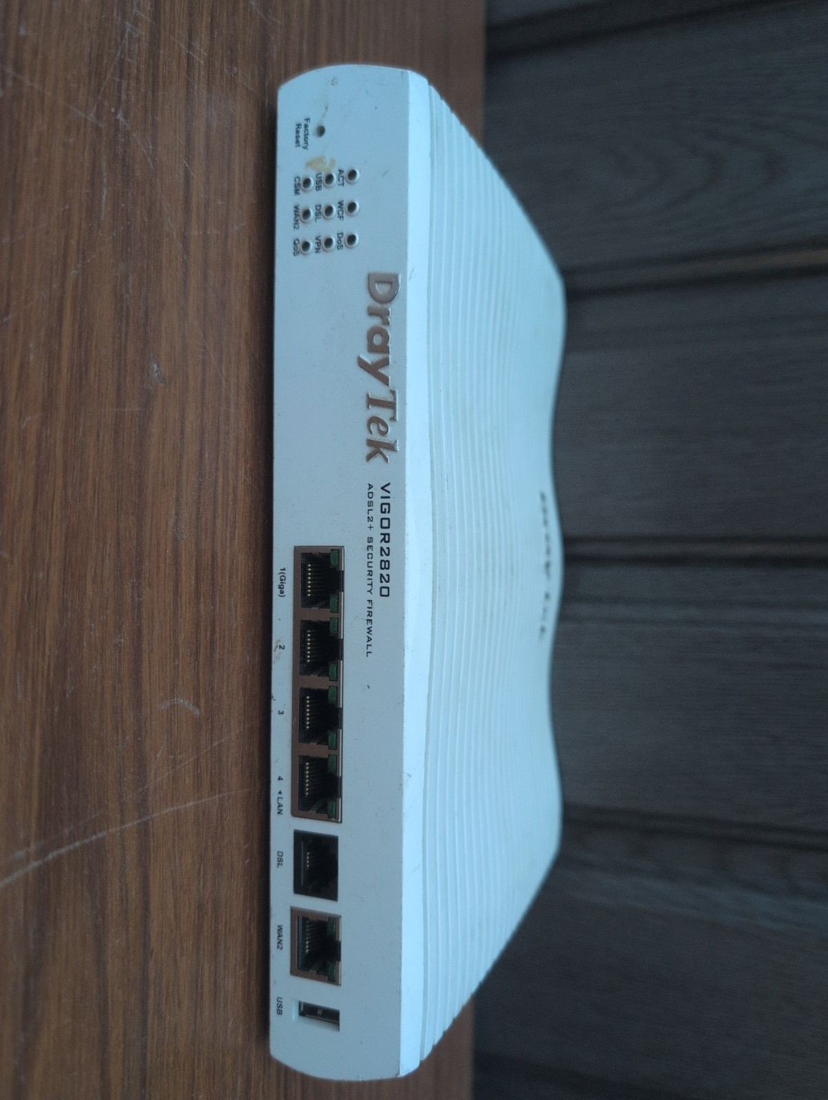 DrayTek VIGOR 2820 Router V2820 ADSL2 + SECURITY FIREWALL No PSU