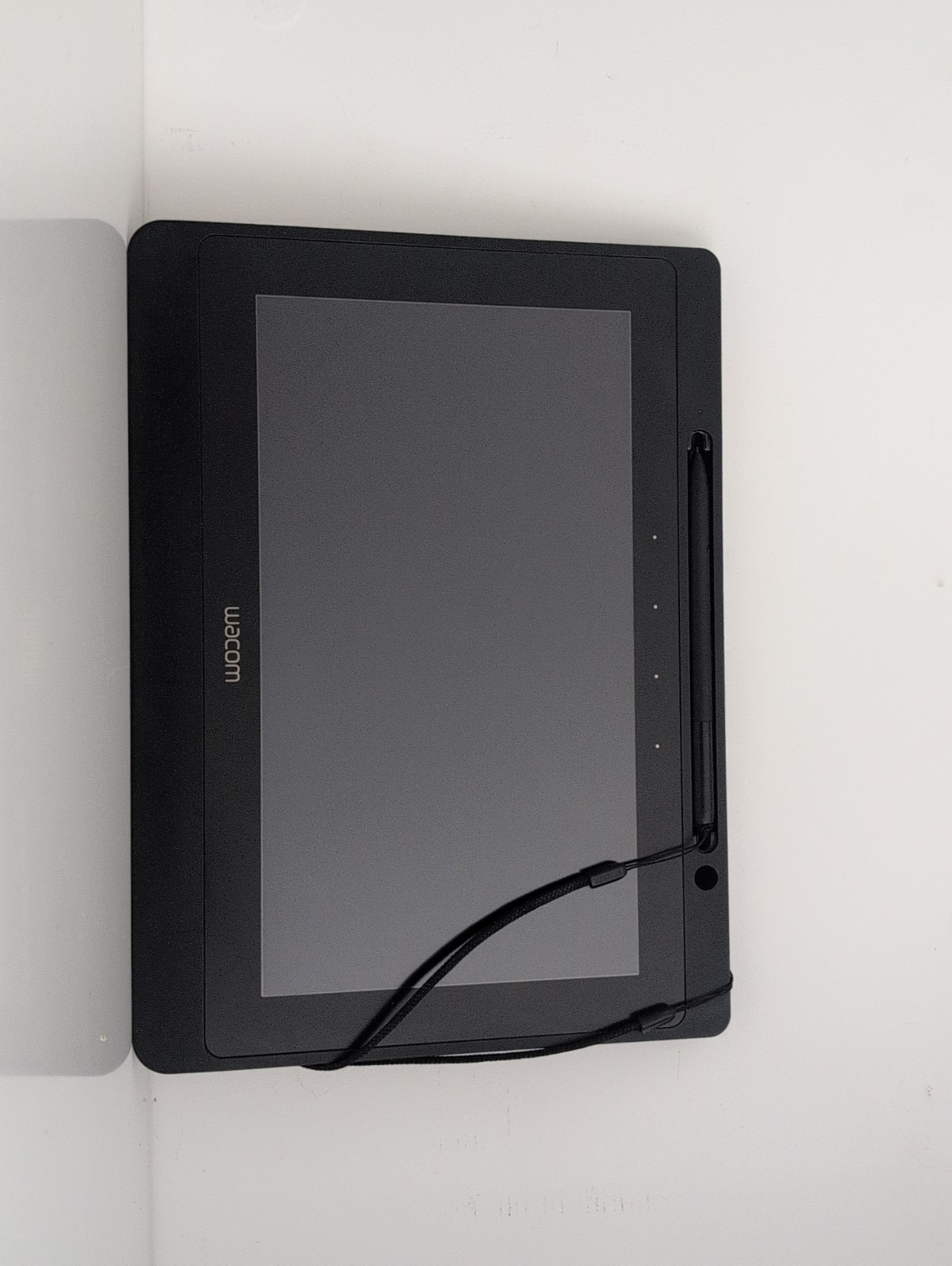 Wacom DTU-1141B 11" HD Interactive Pen Display tablet , No Cable Included