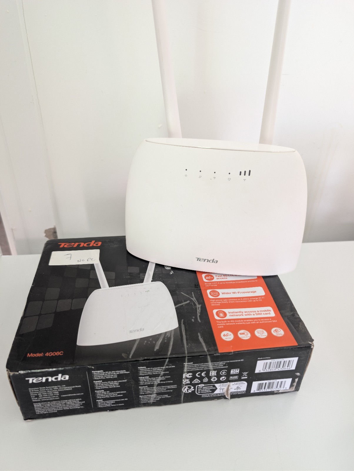 Tenda 4G06C 2.4 GHz Wireless Router Power On , No Connectivity