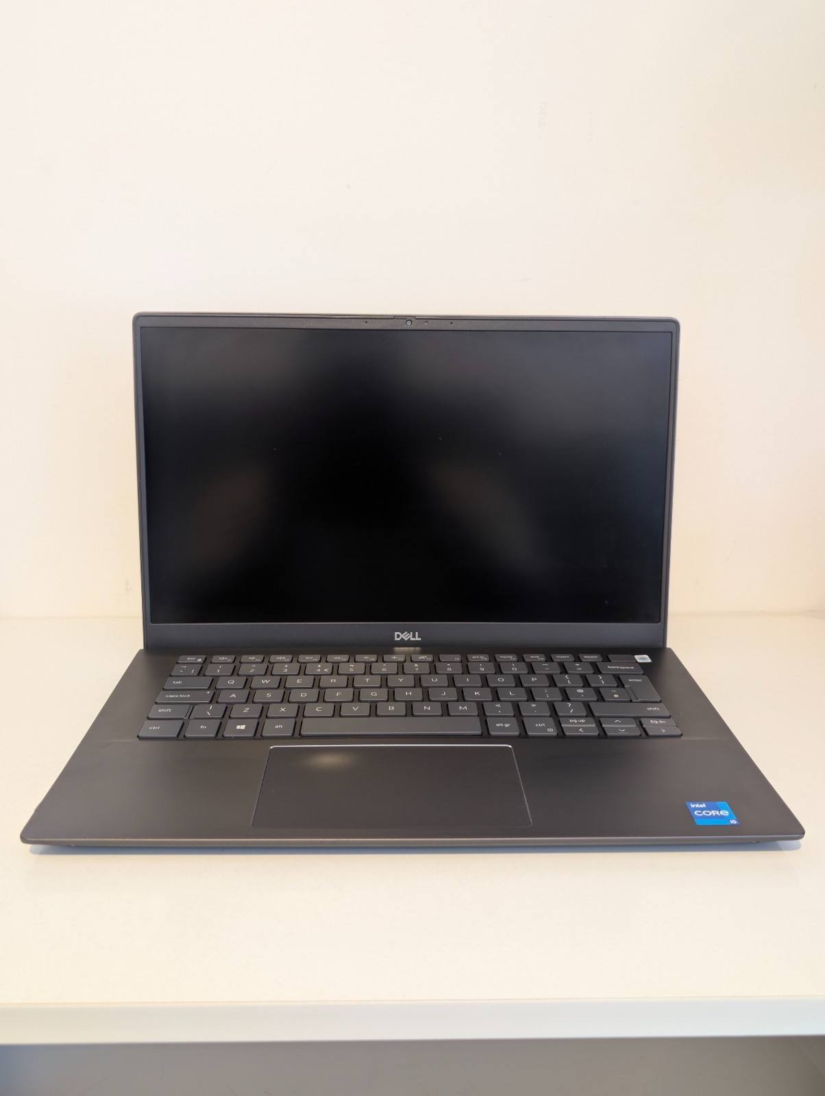 Dell Vostro 5402 i5-1135G7 8GB RAM 256GB SSD 14" FHD Windows 11 Pro Laptop