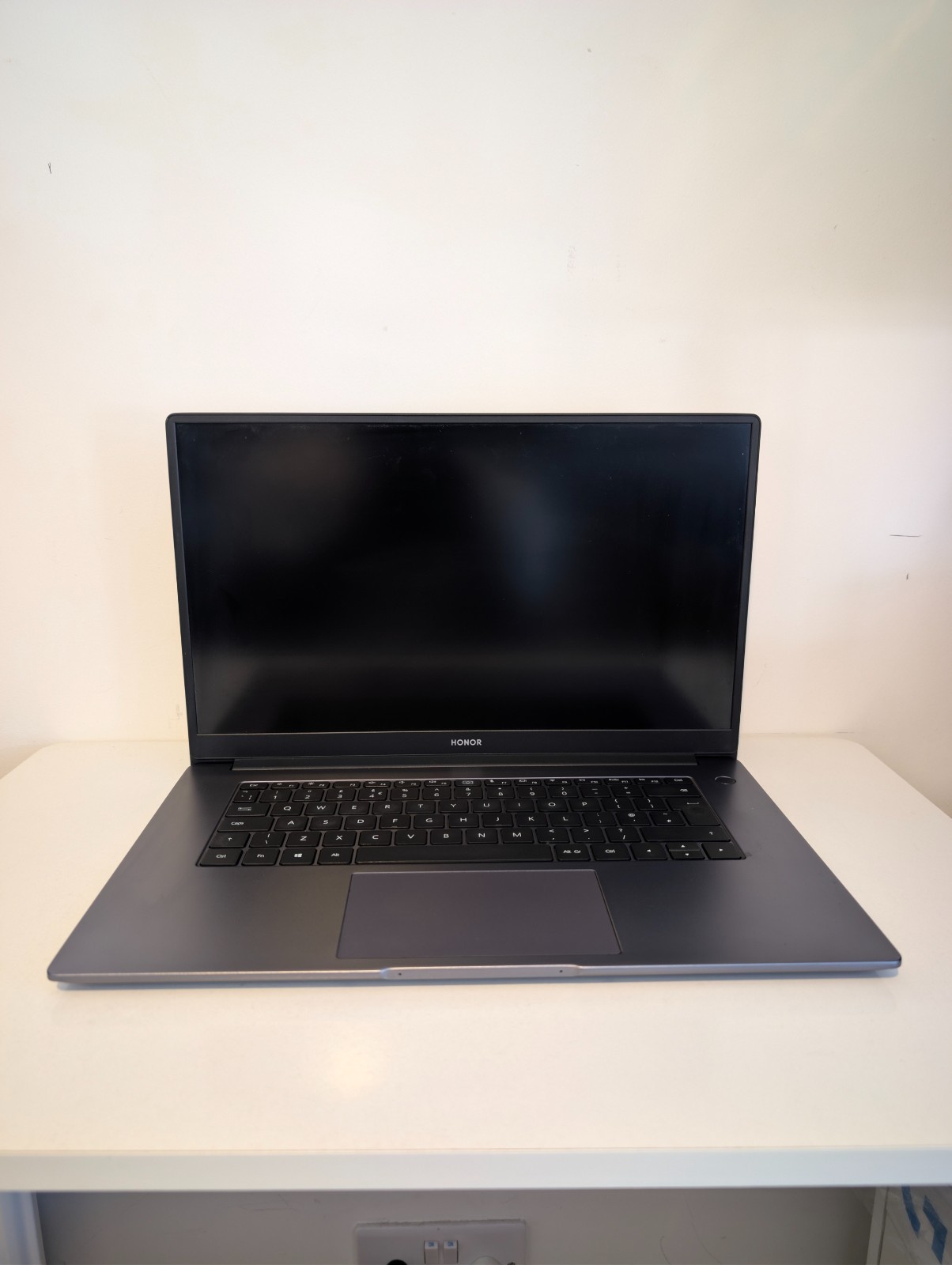 Huawei MateBook D 15 Ryzen 5 3500U 8GB 256GB SSD 15.6" FHD Laptop Grade B